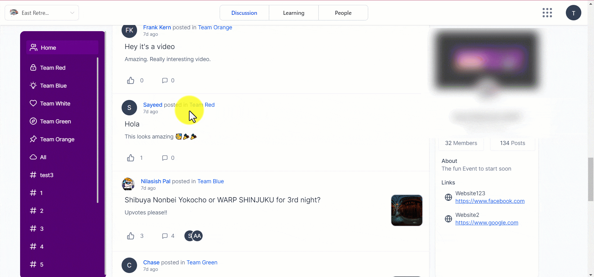 Content Management in Communities – Comments and Likes